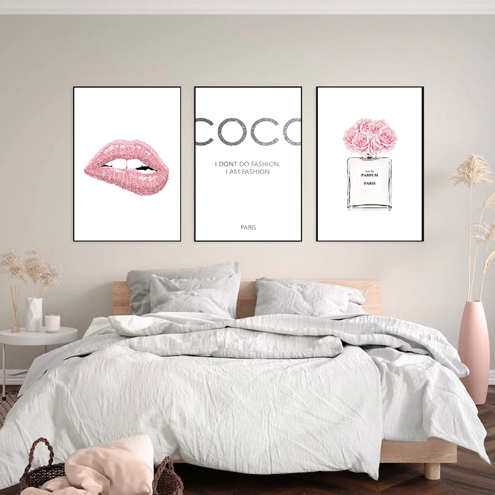 Poster dan Cetakan Bibir Merah - Home Fragrance Room Spray ulasan dan harga